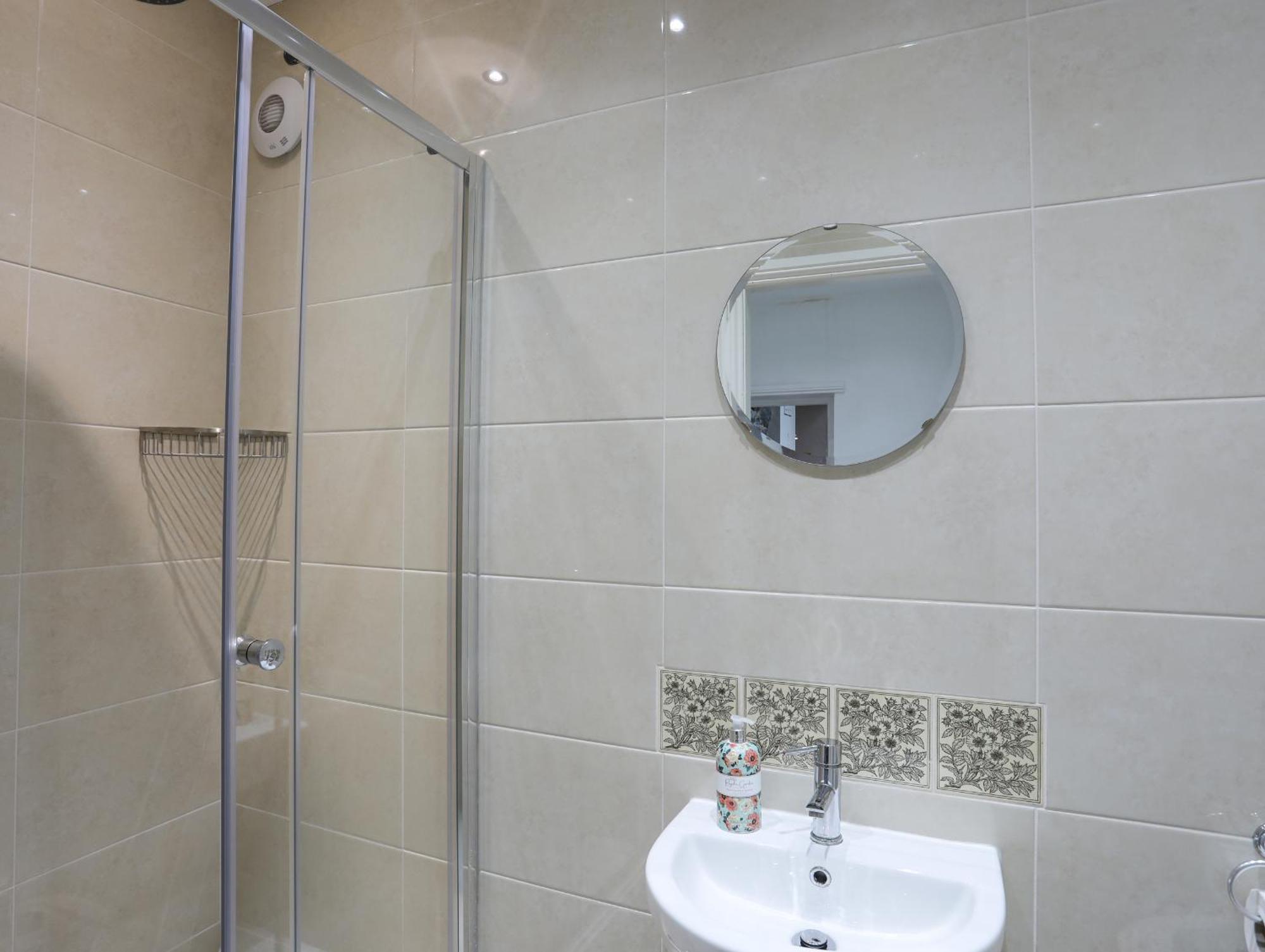 Ty'N Y Cae Villa Llanbedr-y-cennin Ngoại thất bức ảnh